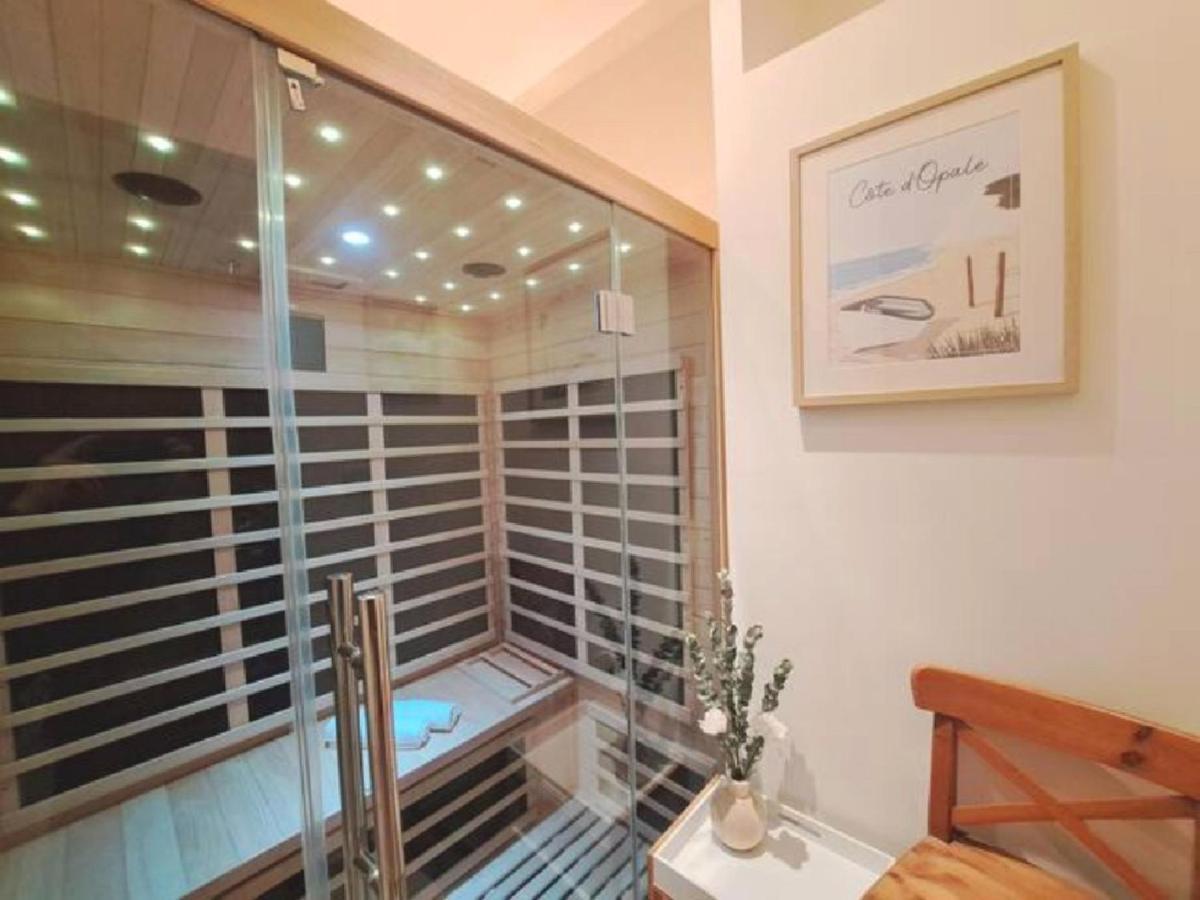 Le Jules Verne - Idealement Situe Avec Sauna กาเลส์ ภายนอก รูปภาพ